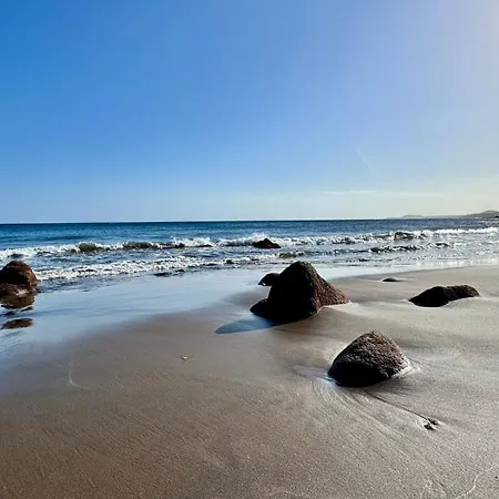 Sun & Surf Tejita بيت للعطل El Médano